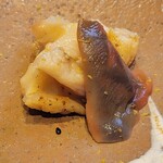 鮨 久いち - ◆やわらかく仕上げたほっき貝に炙りを加え