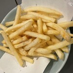 APE BREWING 自家製クラフトビール、酒と肴とおばんざい - フライドポテト