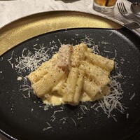 R1 TOKYO Bar&Restaurant - 