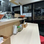 ラーメンみなみ - お店内観