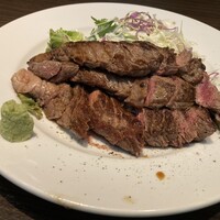キャトルラパン - 「ステーキランチ(300g)」(税込1,100円)