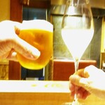 京味 もと井 - ビール（サッポロ 赤ラベル）と柚子のスパークリングで乾杯ぁ～イ！