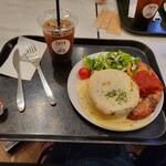 ELK NEW YORK BRUNCH - 4種のチーズフォンデュグリルソーセージパンケーキ, アイスコーヒー