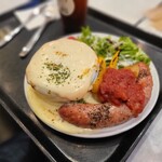 ELK NEW YORK BRUNCH - 4種のチーズフォンデュグリルソーセージパンケーキ