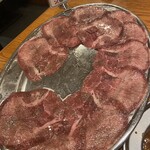 Taishuu Horumon Yakiniku Kemuriki - 煙力トロたん