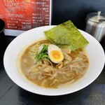 Shintokushima ramen marutoku ramen - 