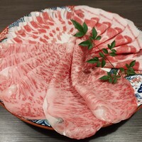 しゃぶしゃぶ 吟半 お台場店 - 国産牛特上ロース＆鹿児島県産六白黒豚ロース＆バラ