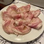 ビストロ アリゴ - 自家製ロースハム　　ボリュームありあり