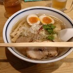 利尻昆布ラーメン くろおび - 