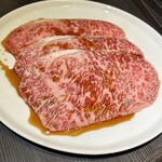 YAKINIKU 八山牛 - 