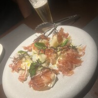 炭焼きステーキとワインobiobi - 