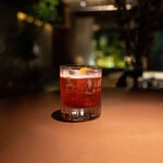 THREE - Crimson Brew（Mocktail）