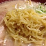 名人伝 ラーメン処 - とんこつラーメン 麺拡大@2013/11/08