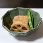Nitaka - 2023.11 海老芋と蓮根の炊き合わせ