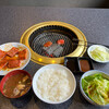 炭火焼の店ロンドン - コスパ最高のカルビランチ1230円