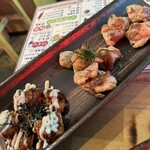 Horumon Yakitori Nikomi Kono Ue San - 