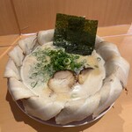 泡系しおとんこつラーメン べらしお - 