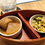 高知 アテと酒 ほたえる - お通しはこんな感じで出てきます♪