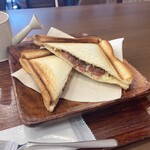カフェ 悠 - ホットサンド　ビーフ