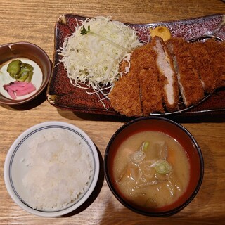 とんかつ かつ友_1