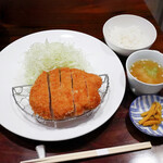 Tonkatsu Higasa - オリーブ豚定食