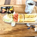 ベルベ 手づくりランチのお店 - たまごサンドのモーニングセット