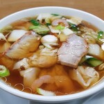 慶華飯店 - 五目海老ワンタン。