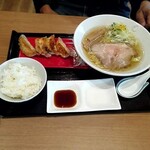 浜太郎餃子センター - 