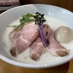 RAMEN 青ニ彩 - 特製鶏白湯ラーメン塩（泡系鶏白湯スープ）