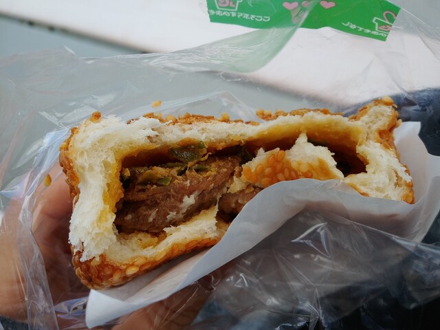 鶴巣パーキングエリア（上り） ショッピングコーナー - 泉中央（売店）の写真