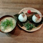 おにぎりとみそしる。 - 