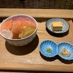 立ち食い海鮮丼 みこ食堂 - 