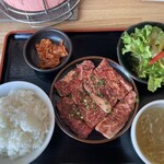 炭火焼肉 せん - 