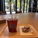 NORTH LINK coffee & tea - 「slon do the LUVOND」のローズヒップティー。オンス表示がオシャレですね。