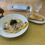 ノイヴォイ - 料理写真: