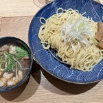 創業麺類元年 坂本龍馬が愛したラーメン食堂 - 