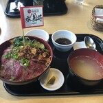 ごちそうお肉ビストロ くう海 - マジ丼ステーキ牛丼　1,980円