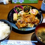 川富士 - 日替わりランチ　生姜焼き