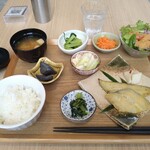 Minoru Shokudou - 国産さわらの西京焼き定食