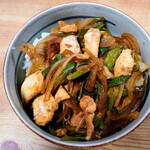 岩正 - 味噌中華＋鳥丼