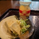 Shouwa Retorona Onsen Sentou Tamagawa Onsen - 豆腐工房わたなべのお豆腐
