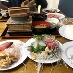 しーらすAQUA - これが私の頂いたお刺身です。と言いたいところですがこの後更に数回おかわりしてます（笑）