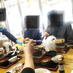 しーらすAQUA - さあ！食うぞお！黙って黙々食べよう！５０分の時間制限あり！