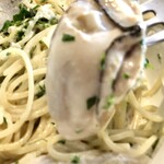 アランチャ - 大粒でプリッとした牡蠣✨️