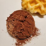 ゴディバカフェ - 濃厚なチョコレートクリーム