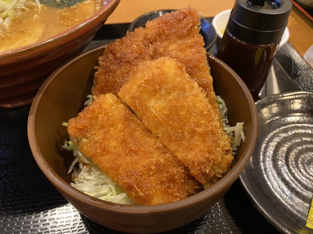 ゆがわ家 - 笈川（ラーメン）の写真