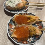 海鮮酒場 ゑびす - 肉厚レアサーモン(ウニいくら/タルタル)