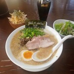Ramen Hibiki - 豚そば+豚めし(小)+アイスコーヒー+ミニサラダ1320円(税込)