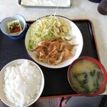 ニュー富士 - 生姜焼き定食