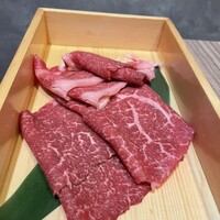 黄金出汁しゃぶと江戸前寿司 肉のあさつ 梅田お初天神店 - 赤身も✨